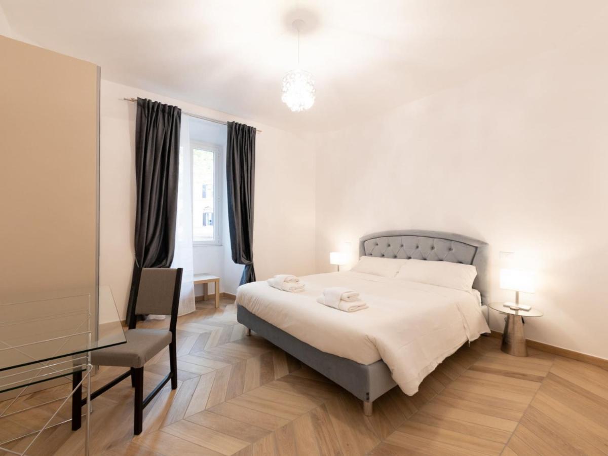 The Best Rent - Elegant Five-Bedrooms Apartment Near Colosseo Рим Екстериор снимка