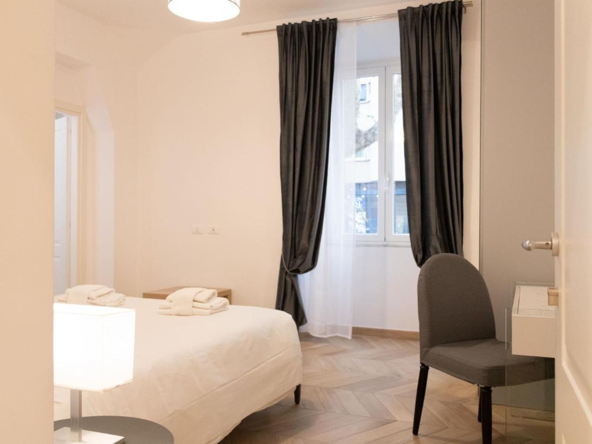 The Best Rent - Elegant Five-Bedrooms Apartment Near Colosseo Рим Екстериор снимка