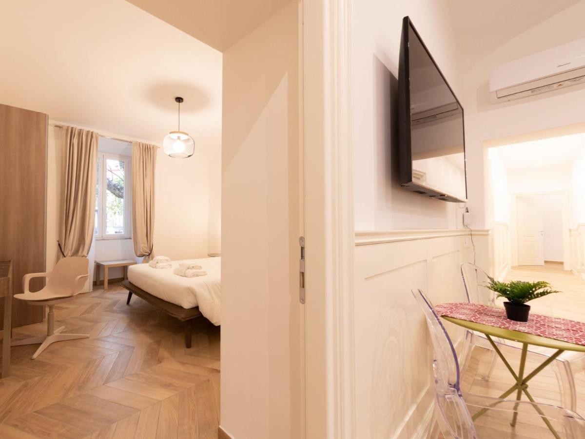 The Best Rent - Elegant Five-Bedrooms Apartment Near Colosseo Рим Екстериор снимка